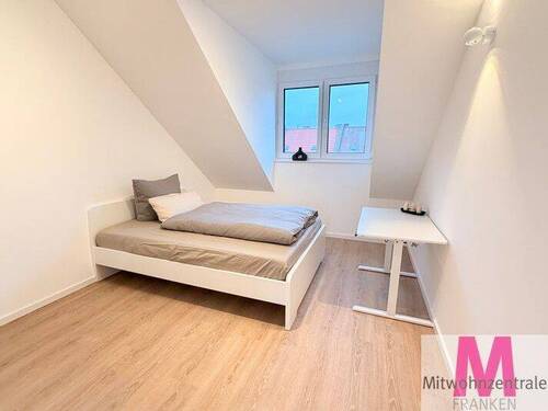  Schlafzimmer 2 - 