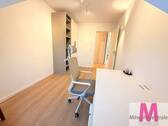  Arbeitszimmer - 