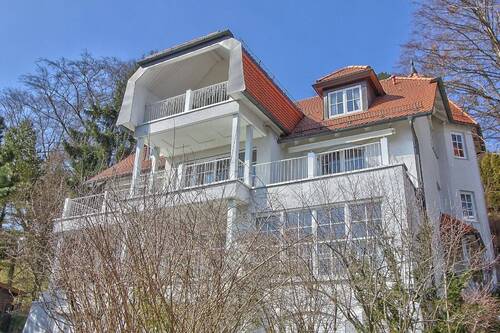 Repräsentativ und Exklusiv - 2 Zimmer Mehrfamilienhaus, Wohnhaus zum Kaufen in Starnberg