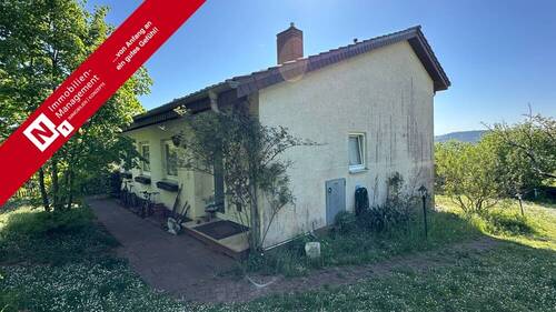 Titelbild - Einfamilienhaus in Split-Level-Architektur im beliebten Wohngebiet Steinborn