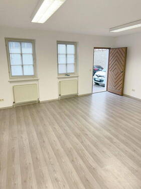 Bild 1 - Stilvolles, schönes helles 1 Zimmer Büro mit Stellplatz in der Altstadt von Bad Wimpfen