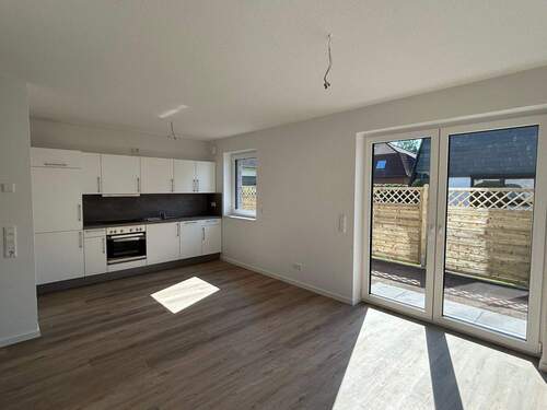 Wohn- und Esszimmer 2 - 2 Zimmer Etagenwohnung in Oldenburg