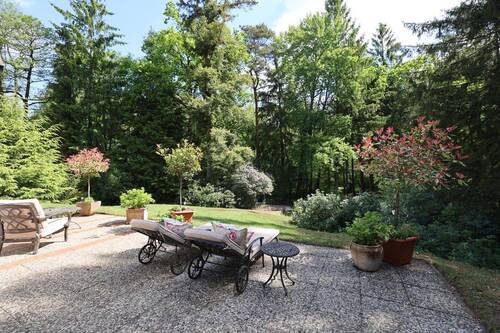 Naturverbundene Außenlage - 9 Zimmer Einfamilienhaus in Stelle