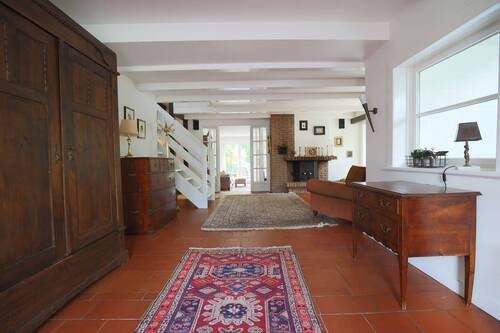 Herzstück des Hauses: die offene Diele - Einfamilienhaus mit 305,00 m&sup2; in Stelle zum Kaufen