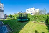 Garten - rückseitig - Einfamilienhaus mit 235,00 m&sup2; in Frankfurt am Main zur Miete