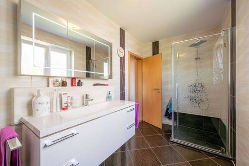 En-Suite Badezimmer- (EG) - 