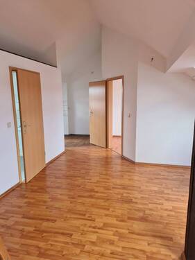 Wohnbereich - Etagenwohnung mit 37,00 m² in Gotha zur Miete
