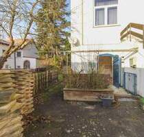 Wohnen mit Grün: Gestaltbare 4-Zi.-Erdgeschosswhg. mit Garten und Terrasse - Kassel Waldau