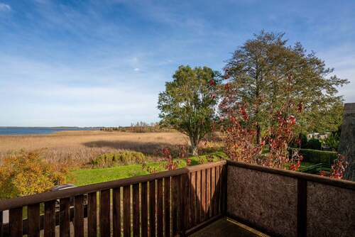 Blick auf Bodden vom Balkon OG - 