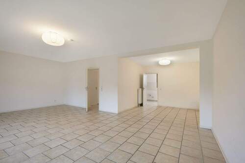 Wohnzimmer & Esszimmer - 