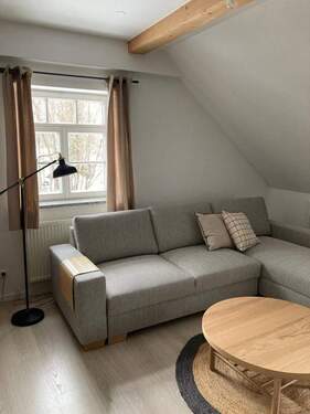 Wohnzimmer - 2 Zimmer Etagenwohnung in Weilheim in Oberbayern