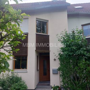 Bild 3 - 7 Zimmer Reihenmittelhaus in Pirna