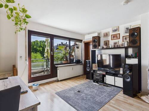 Wohnbereich - 1 Zimmer Etagenwohnung in Stuttgart