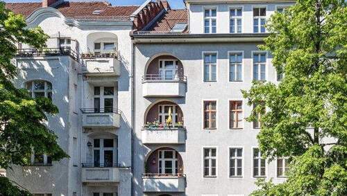 FONT-WE07 - Im beliebten Schillerkiez: Gründerzeitwohnung nahe Tempelhofer Feld - Investment oder Selbstnutzung
