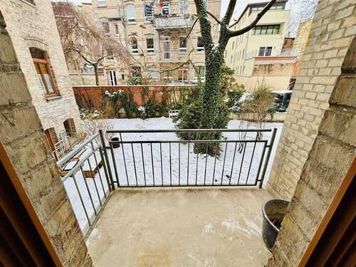 Referenzbild Balkon hofseits - 