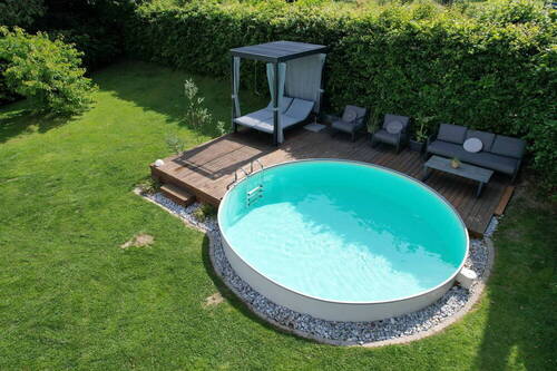 Pool im Garten - Einfamilienhaus mit 252,00 m² in Dortmund zum Kaufen