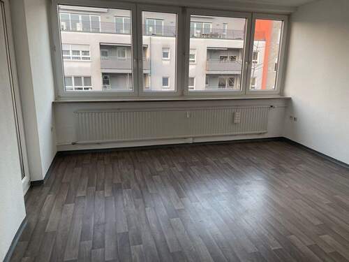 Wohnen/Schlafen - Etagenwohnung mit 30,90 m&sup2; in Nürnberg zur Miete