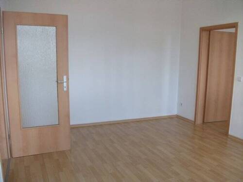 Wohnzimmer - Etagenwohnung mit 44,70 m&sup2; in Chemnitz zur Miete