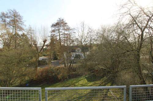 Blick in die Natur - 4 Zimmer Einfamilienhaus in Kassel