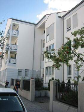 Eingang - 3 Zimmer Etagenwohnung zum Kaufen in Gersthofen