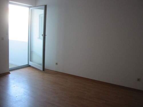 Schlafzimmer mit Balkon - 