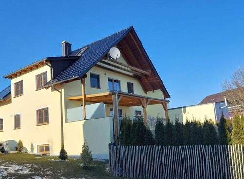 Südseite - Sofort wunderbar Wohnen: gepflegtes Ein-Zweifamilienhaus mit vielen Highlights, Doppelgarage, etc.