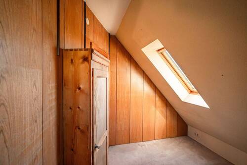 Zwei kleinere Räume bieten hier praktische Nutzfläche. - 