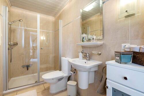 Badezimmer, Erdgeschoss - 