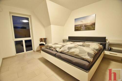 Modernes Schlafzimmer - 
