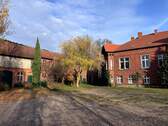 Herrenhaus Altenzaun.jpg - Mehrfamilienhaus, Wohnhaus in Hohenberg-Krusemark