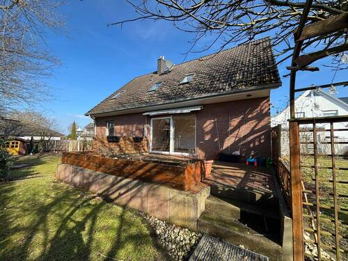 Terrasse mit Zugang zum Garten - 