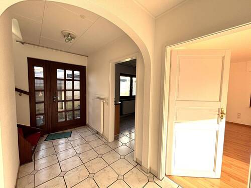 Blick Richtg. Hauseingang - Einfamilienhaus mit 150,00 m&sup2; in Weyhe zum Kaufen