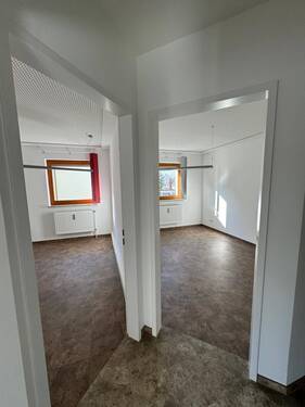 682f50b6-42bc-4662-ab33-bbdd565fcfd5.JPG - Büro in Rödental zur Miete