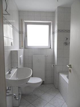 07-Bad - Waschbecken (002).jpg - 