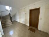 Eingang Wohnung OG - 