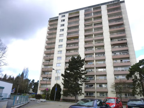 Das Haus.png - Geräumige 3-Zimmer-Wohnung mit Balkon in Röthenbach an der Pegnitz