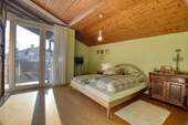 Schlafzimmer Mit Balkon - 