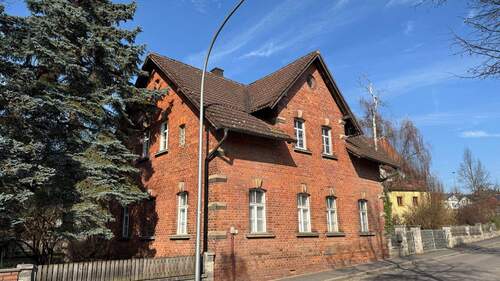 Außenansicht - Immobilie mit Potential - 149.000,00&nbsp;EUR Kaufpreis, ca.&nbsp; 113,00&nbsp;m&sup2;&nbsp;Wohnfl&auml;che