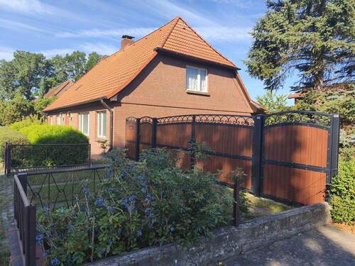 Bild 2 - 5 Zimmer Einfamilienhaus zum Kaufen in Eldena