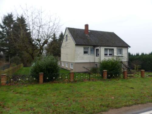 P1080249.JPG - solides Wohnhaus in schöner Lage