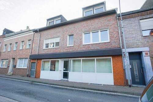 Kerken-Nieukerk: Wohn-/Geschäftshaus - Kerken - Nieukerk: Vielseitig nutzbare Immobilie