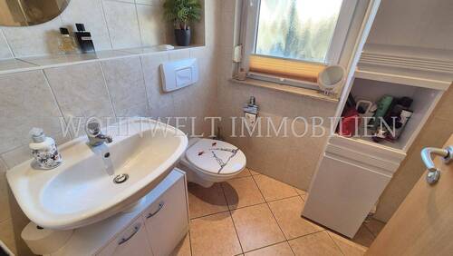 Badezimmer (EG) - 
