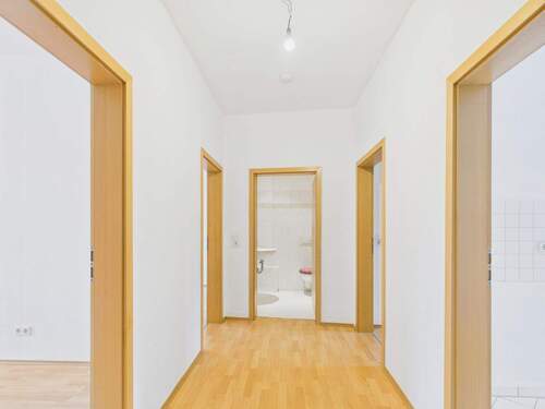 Flur - 3 Zimmer Etagenwohnung zum Kaufen in Leipzig
