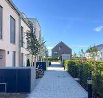 Sofort bezugsfertig! Real geteiltes 4-Zi-RMH mit Photovoltaik und 2 TG-Stellplätzen mit Direktzugang - Kirchheim Heimstetten