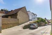 Auffahrt - Mehrfamilienhaus, Wohnhaus mit 312,00 m² in Ingelheim-Wackernheim zum Kaufen