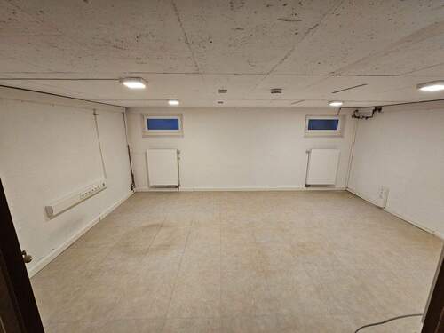 Keller / Büro / Gästezimmer - 