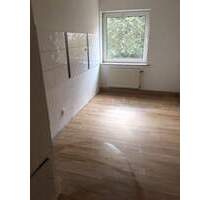 Schöne Wohnung im EG saniert in Teuchern günstig zu verkaufen !!!