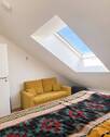 Schlafzimmer Blick Richtung Couch - 