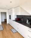 Küche Blick Richtung Flur - 3 Zimmer Etagenwohnung in Petersberg
