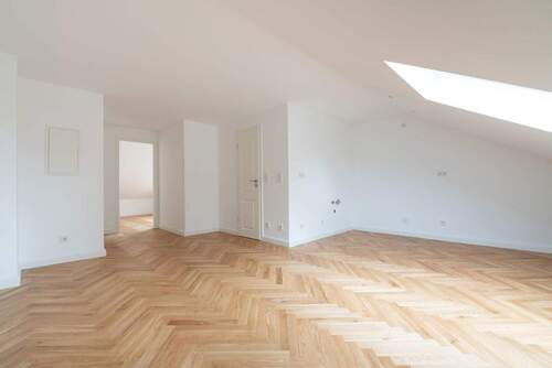 Wohn-Ess-Küchenbereich - 2 Zimmer Etagenwohnung zum Kaufen in Köln